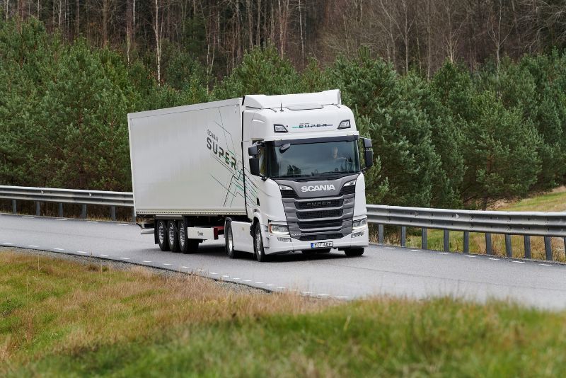 Linha S da Scania: conheça seus diferenciais