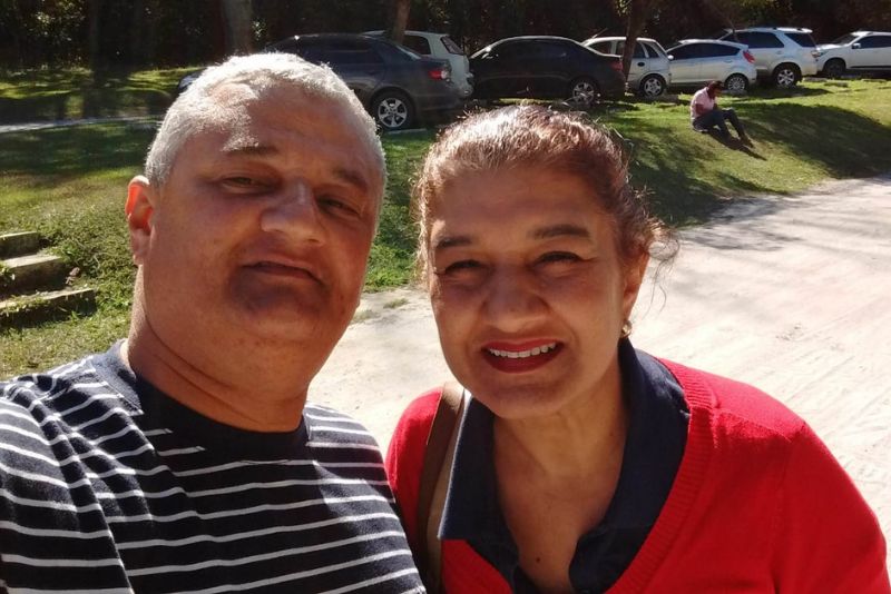 Fernando e a irmã Cristina Medeiros